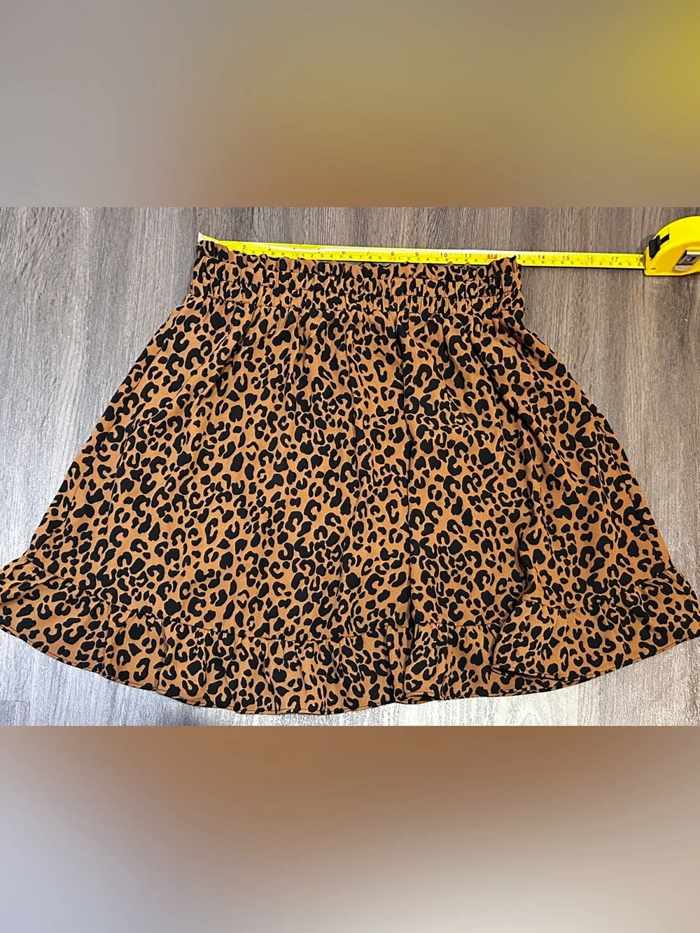 Leopard Print Ruffle Hem Mini Skirt Women’s Medium Boho Elastic Waist Lined